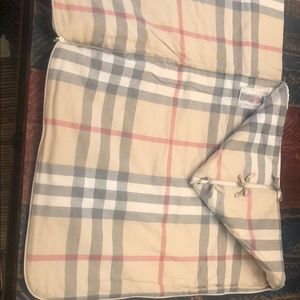 burberry baby carrier